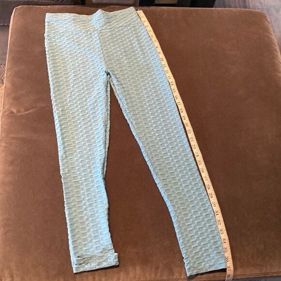 Women’s Leggings/High Waisted Yoga Pants Textured Blue Fabric Size L NEW - Picture 6 of 9